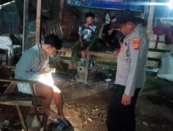 Polsek Muara Batu Gelar Patroli Dialogis, Cegah Gangguan Kamtibmas Malam Hari