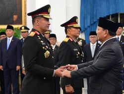 Presiden Prabowo Lantik Suyudi Ario Seto dan Wahyu Hadiningrat sebagai Kapolri dan Wakapolri
