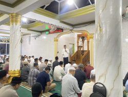 Kapolres Lhokseumawe Perkuat Kedekatan dengan Masyarakat Melalui Sholat Subuh Keliling