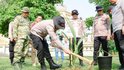Kapolres Lhokseumawe Gencarkan Green Policing, Penanaman Pohon Digelar hingga Sejumlah Polsek