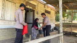 Kapolsek Simpang Keuramat Salurkan Bansos Jumat Berkah, Wujud Kepedulian Polri kepada Masyarakat