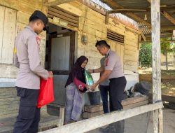 Kapolsek Simpang Keuramat Salurkan Bansos Jumat Berkah, Wujud Kepedulian Polri kepada Masyarakat